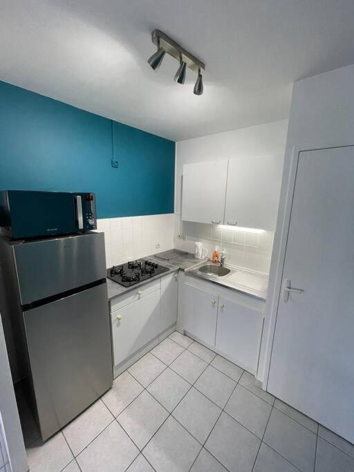 Maisonette Parking Prive Gratuit Doué-la-Fontaine Екстериор снимка